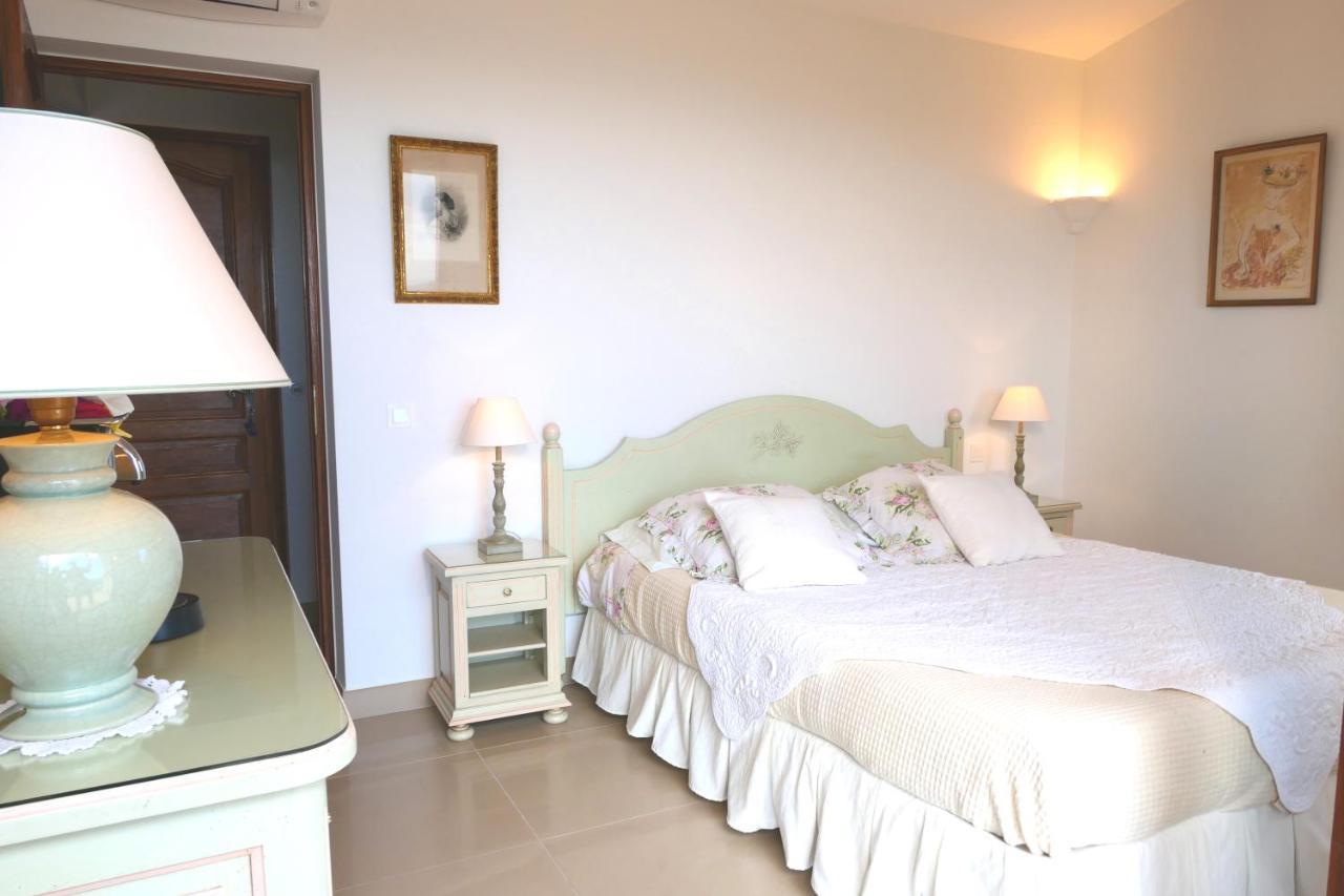 La Bastide Des Pins Bed & Breakfast Vence Exterior photo